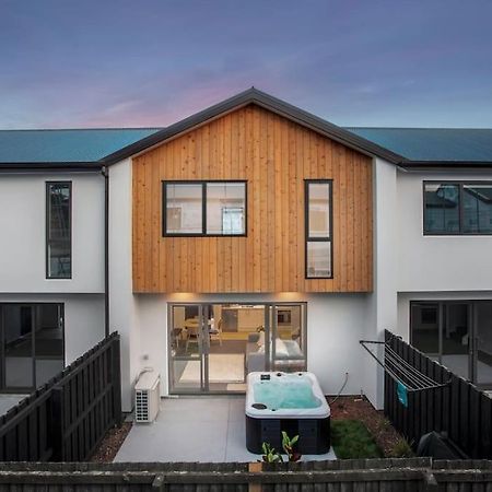 クライストチャーチStylish Townhouse With Hot Tubアパートメント エクステリア 写真